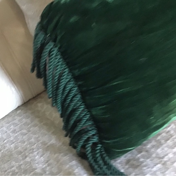 Pillow Emerald Velvet silky , cushion cover - Picture 4 of 9